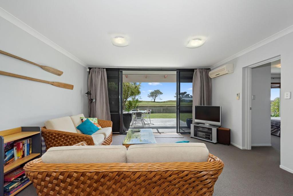 The Sandcastle - Papamoa Holiday Apartment Kültér fotó