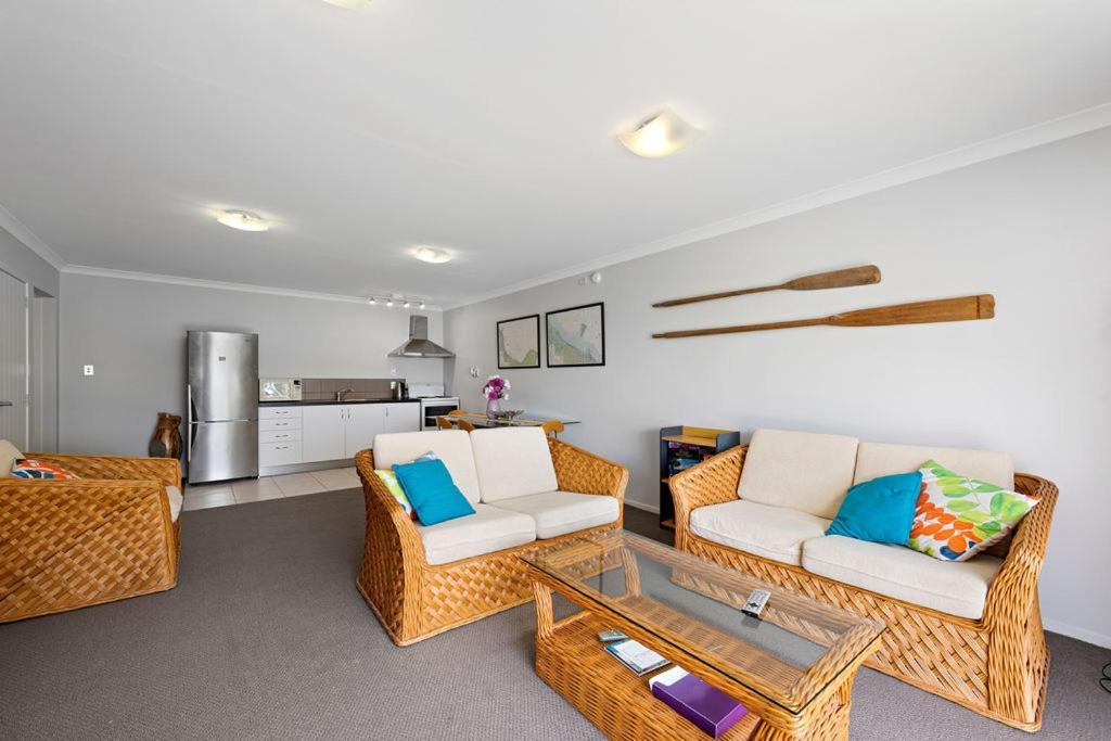 The Sandcastle - Papamoa Holiday Apartment Kültér fotó
